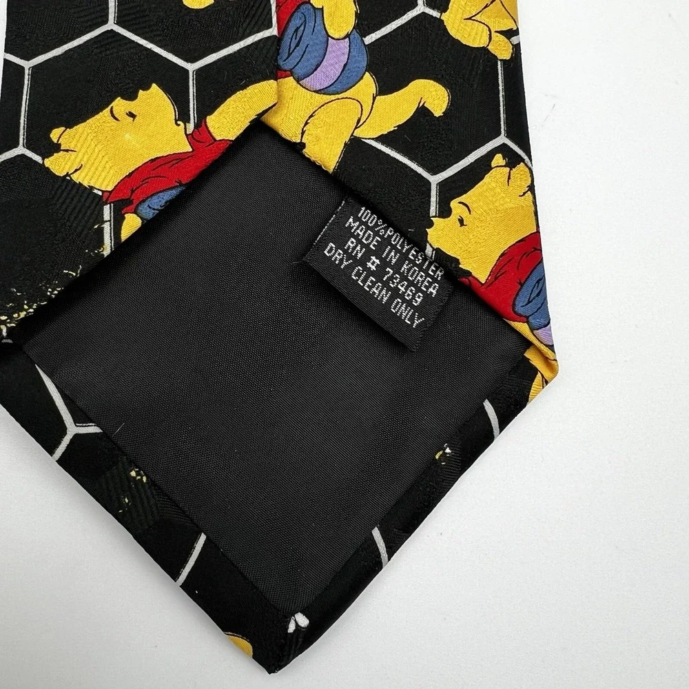 Vintage Exquisite Apparel Disney Winnie The Pooh Tie Honey‎ Comb Bees Korea